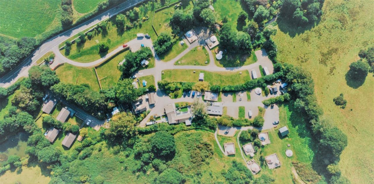 Willow Valley Glamping Bude Exterior foto