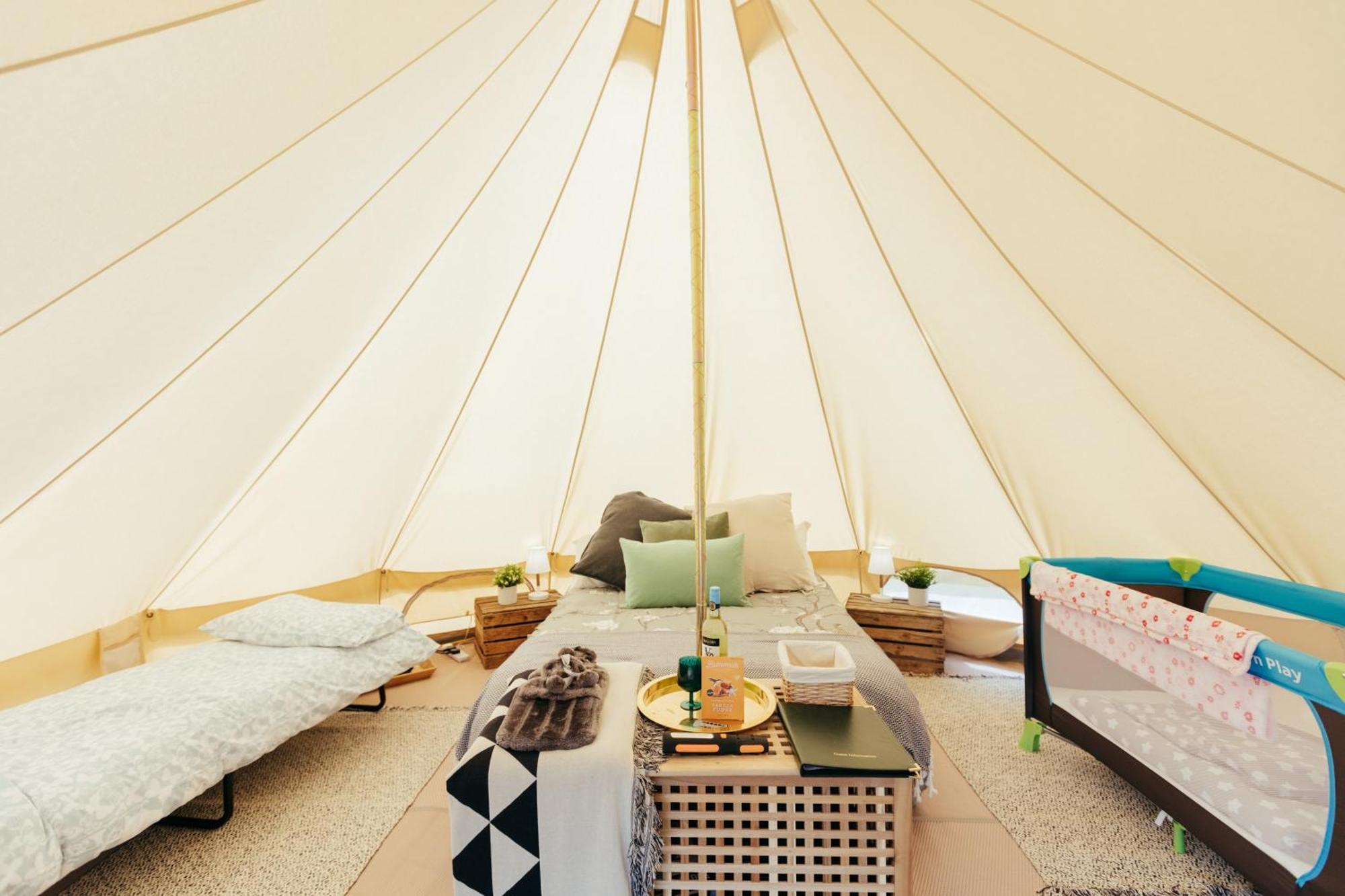 Willow Valley Glamping Bude Exterior foto